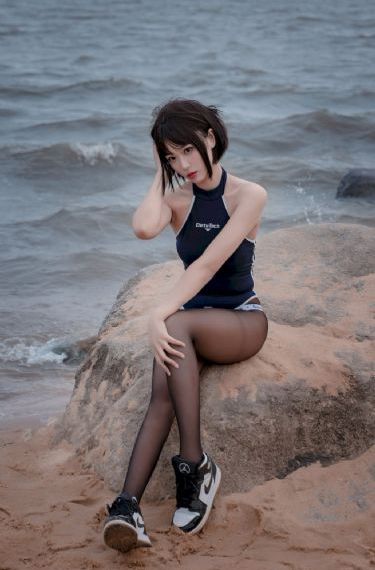 年轻的女教师2