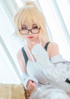 张警官